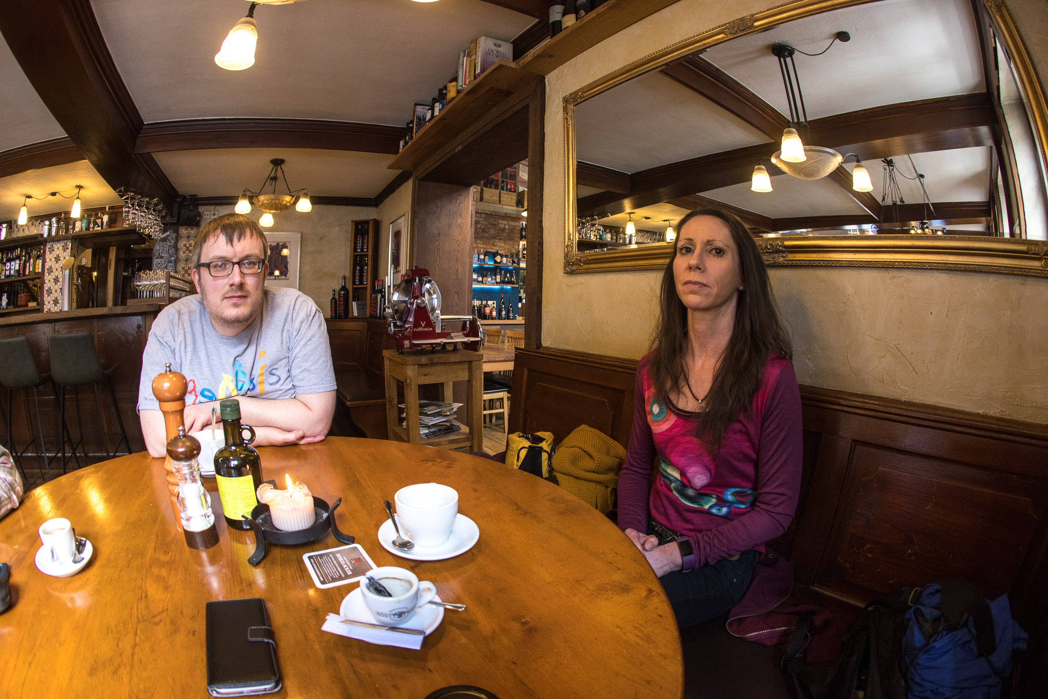 20220410143604 R5D 2091